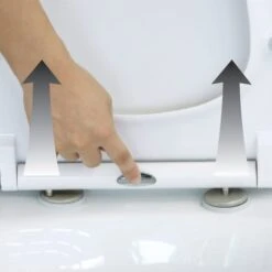 Thermoplast White Soft Close Toilet Seat -Habitat Store 1000095417 alt02