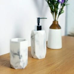 Marble Effect Resin Soap Dispenser -Habitat Store 1000140490 alt03