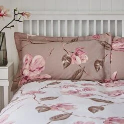 Lois Large Floral Pink Oxford Pillowcase 6 Lois Large Floral Pink Oxford Pillowcase -Habitat Store 1000166987 alt01