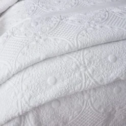 Mandalay White Bedspread -Habitat Store 1000167161 alt03