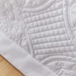 Mandalay White Bedspread -Habitat Store 1000167161 alt04