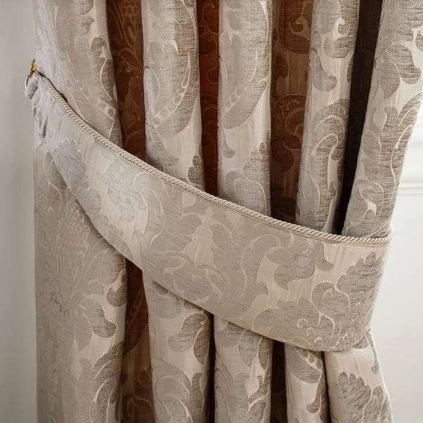 Versailles Tiebacks 4 Versailles Tiebacks - Image 2