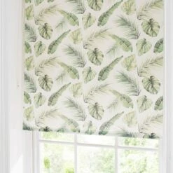 Voyager Green Leaf Moisture Resistant Daylight Roller Blind -Habitat Store 30437529 alt04