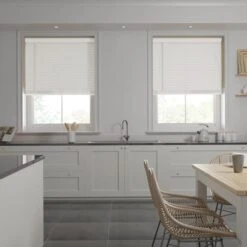 Fauxwood Venetian Blind -Habitat Store 30656856 alt06