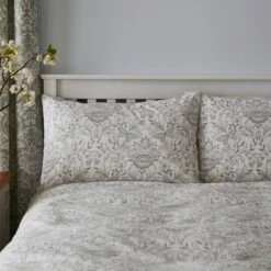 Evesham 100% Cotton Green Duvet Cover And Pillowcase Set -Habitat Store 30690417 alt01