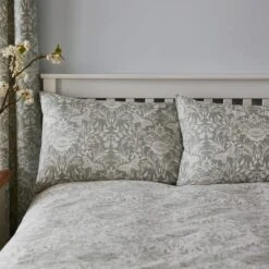 Evesham 100% Cotton Green Duvet Cover And Pillowcase Set -Habitat Store 30690420 alt03