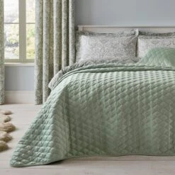 Evesham Green Quilted Velvet Bedspread -Habitat Store 30690427