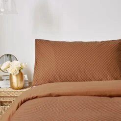 Aubrey 100% Cotton Duvet Cover And Pillowcase Set -Habitat Store 30726195 alt01