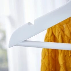 Pack Of 6 Kids Wooden Hangers -Habitat Store 30735719 alt02