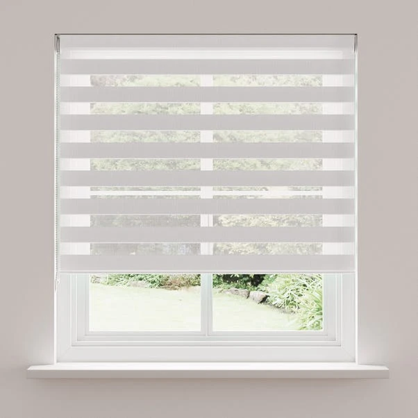 Day And Night Daylight Roller Blind 5 Day And Night Daylight Roller Blind - Image 3