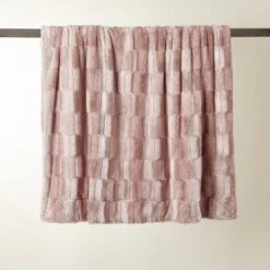 Plush Faux Fur 130cm X 180cm Throw -Habitat Store 30766322 alt01