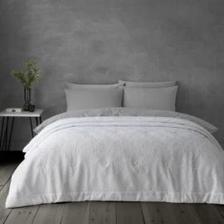 Astra Bedspread -Habitat Store 30772439
