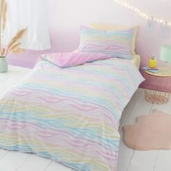 Rainbow Ombre Duvet Cover And Pillowcase Set -Habitat Store 30792067 alt01