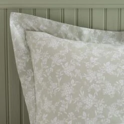 Bexley Floral Sage Oxford Pillowcase -Habitat Store 30807716 alt01