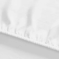 Super Soft Microfibre Plain Fitted Sheet -Habitat Store 30807987 alt01