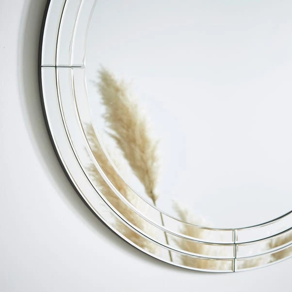 Triple Edge Round Wall Mirror 4 Triple Edge Round Wall Mirror - Image 2