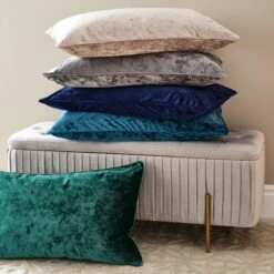 Crushed Velour Piped Pillowcase 22 Crushed Velour Piped Pillowcase -Habitat Store 30828693 alt02