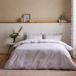 Hailey Ditsy Mauve Duvet Cover And Pillowcase Set 36 Hailey Ditsy Mauve Duvet Cover And Pillowcase Set -Habitat Store 30828793 alt02