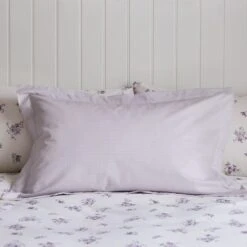 Hailey Ditsy Mauve Oxford Pillowcase -Habitat Store 30828795 alt01