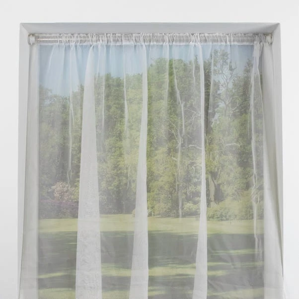 Easy Fit 60 Second Extendable Metal Eyelet Curtain Pole 5 Easy Fit 60 Second Extendable Metal Eyelet Curtain Pole - Image 3