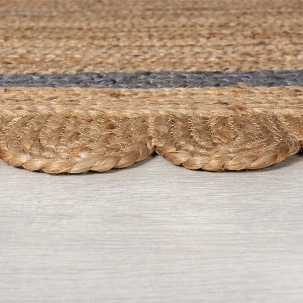 Grace Jute Scallop Round Rug 6 Grace Jute Scallop Round Rug - Image 4