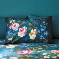 Arabella Blue Floral Luxury Velvet Duvet Cover & Pillowcase Set 33 Arabella Blue Floral Luxury Velvet Duvet Cover & Pillowcase Set -Habitat Store 30854982 alt01