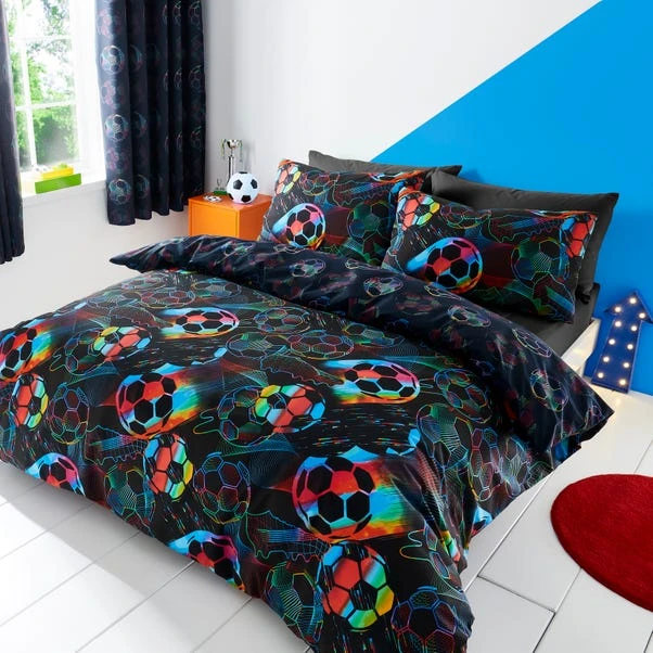 Bright Football Duvet Cover And Pillowcase Set 9 Bright Football Duvet Cover And Pillowcase Set - Image 7