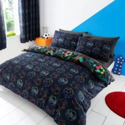 Bright Football Duvet Cover And Pillowcase Set 22 Bright Football Duvet Cover And Pillowcase Set -Habitat Store 30861098 alt02
