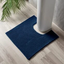 Mini Bobble Pedestal Mat -Habitat Store 30867977