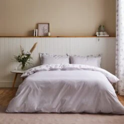 Hailey Ditsy Mauve Duvet Cover And Pillowcase Set 24 Hailey Ditsy Mauve Duvet Cover And Pillowcase Set -Habitat Store 30870837 alt02