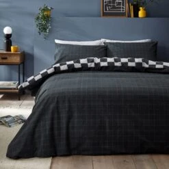Checkerboard Duvet Cover & Pillowcase Set -Habitat Store 30871157 alt02