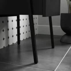 Stannis Reeded Glass Ladder Shelf -Habitat Store 30873172 alt04