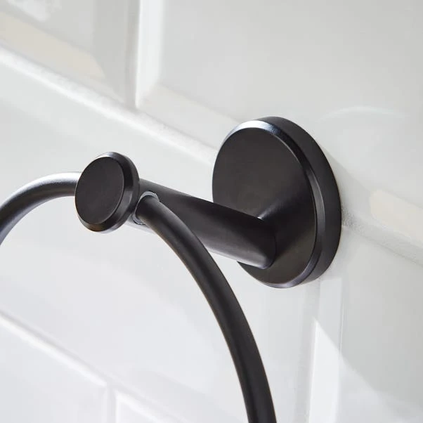 Lincoln Towel Ring 4 Lincoln Towel Ring - Image 2