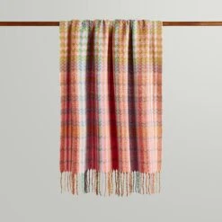 Zig Zag Throw 130cm X 180cm 8 Zig Zag Throw 130cm X 180cm -Habitat Store 30891360 alt01