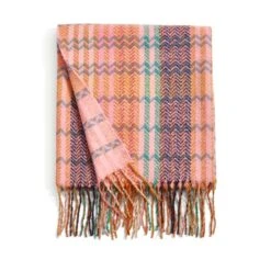 Zig Zag Throw 130cm X 180cm 11 Zig Zag Throw 130cm X 180cm -Habitat Store 30891360 alt04