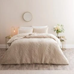 Nya Velvet Pinsonic Duvet Cover & Pillowcase Set -Habitat Store 30897908