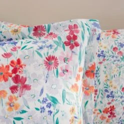 Daisy Meadow Oxford Pillowcase 8 Daisy Meadow Oxford Pillowcase -Habitat Store 30897971 alt02