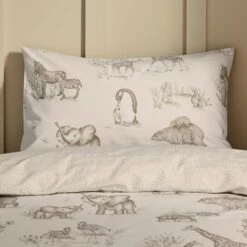 Sketched Animal Duvet Cover And Pillowcase Set 20 Sketched Animal Duvet Cover And Pillowcase Set -Habitat Store 30898076 alt02