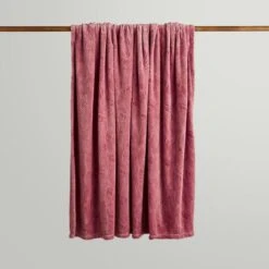 Leila Leaf Fleece Throw 130x170cm -Habitat Store 30898345 alt02