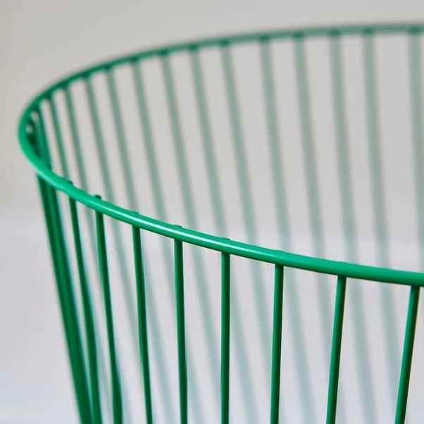 Wire Iron Bin 4 Wire Iron Bin - Image 2