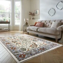 Delilah Floral Traditional Rug -Habitat Store 30900257