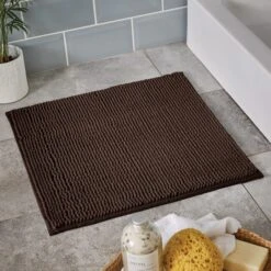 Mini Bobble Shower Mat -Habitat Store 30900388