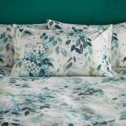 Flo Trailing Leaf Luxury Velvet Oxford Pillowcase -Habitat Store 30901221 alt02