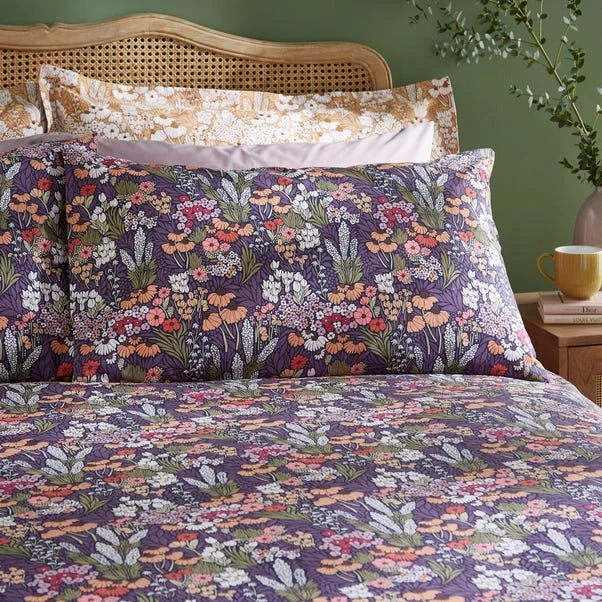 Harvest Floral Purple Duvet Cover And Pillowcase Set 10 Harvest Floral Purple Duvet Cover And Pillowcase Set - Image 8