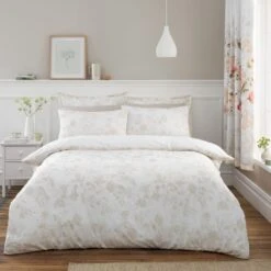 Evelyn Rose Coral Duvet Cover And Pillowcase Set 20 Evelyn Rose Coral Duvet Cover And Pillowcase Set -Habitat Store 30901611 alt02