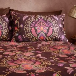 Indienne Paisley Brown Duvet Cover And Pillowcase Set 27 Indienne Paisley Brown Duvet Cover And Pillowcase Set -Habitat Store 30902406 alt01