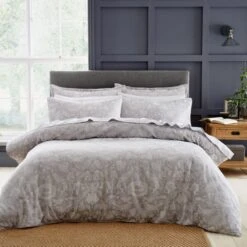 Kehlani Birds Jacquard Duvet Cover And Pillowcase Set