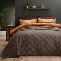 Castleton Bedspread -Habitat Store 30902920