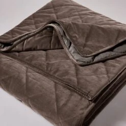 Castleton Bedspread -Habitat Store 30902920 alt01