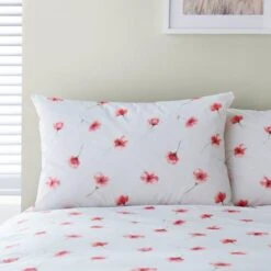 Lexi Poppy Red Duvet Cover And Pillowcase Set -Habitat Store 30904232 alt03